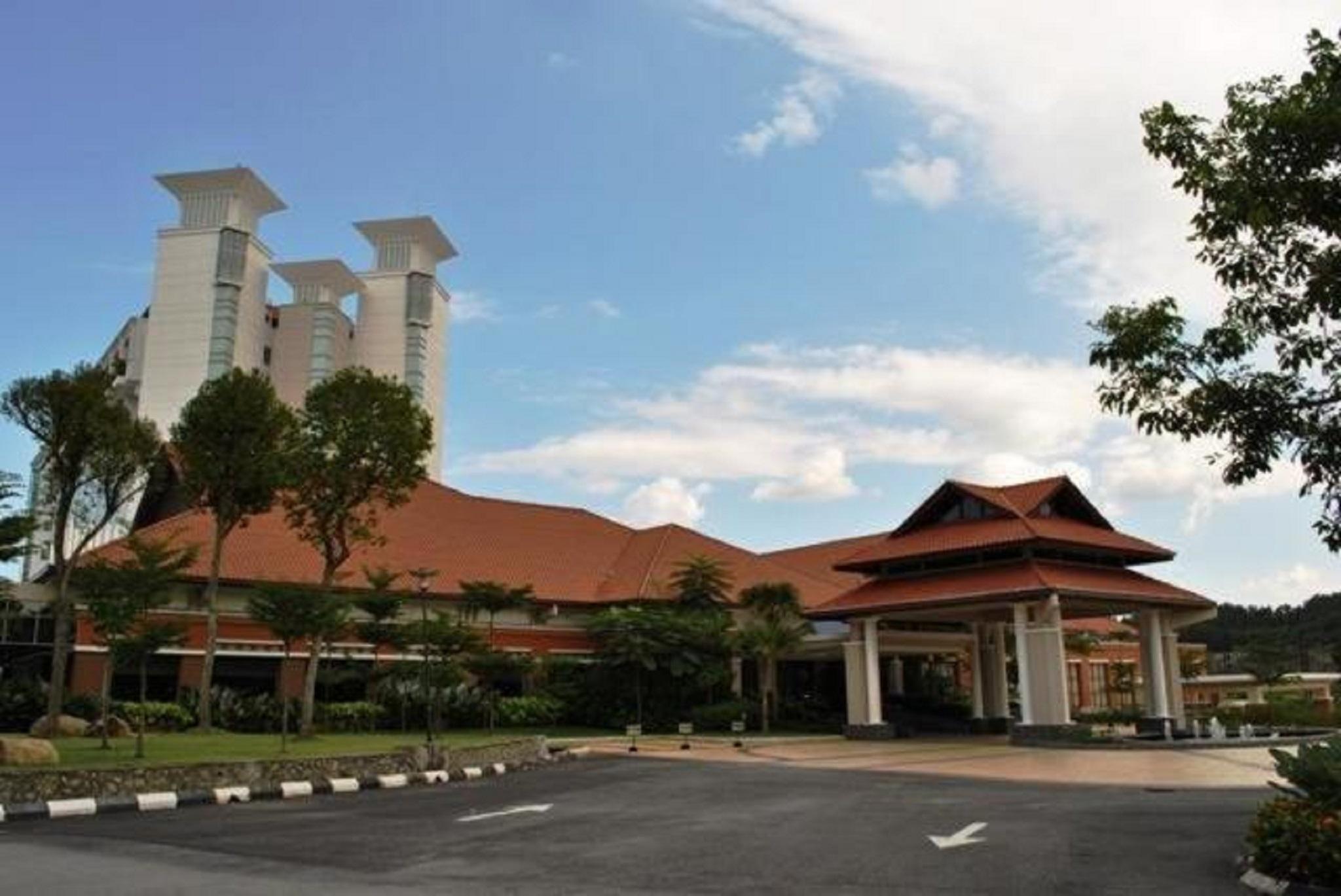 Nilai Springs Resort Hotel Exterior photo