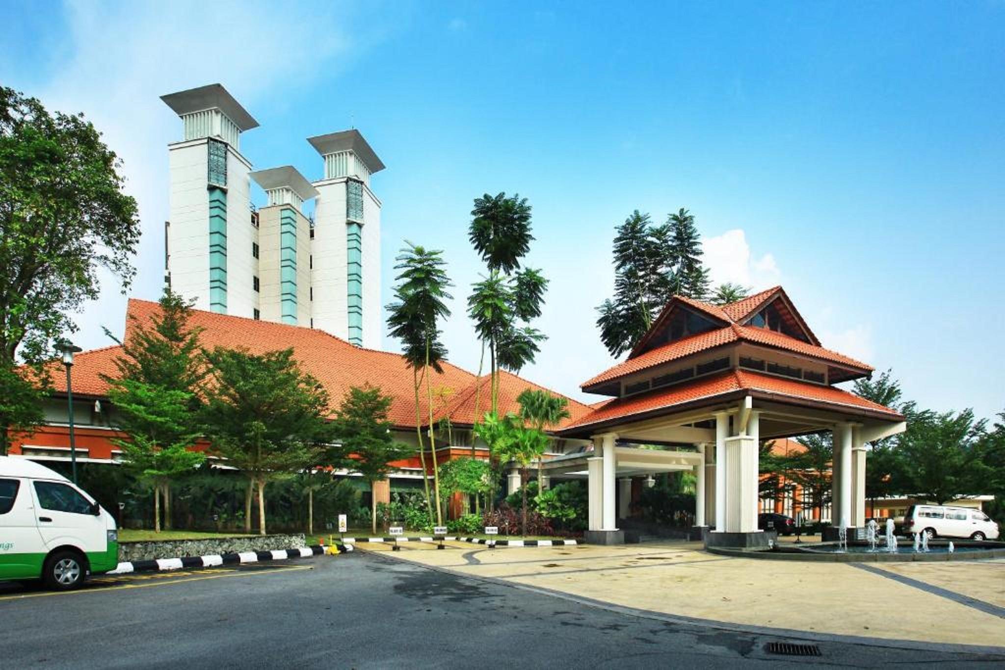 Nilai Springs Resort Hotel Exterior photo