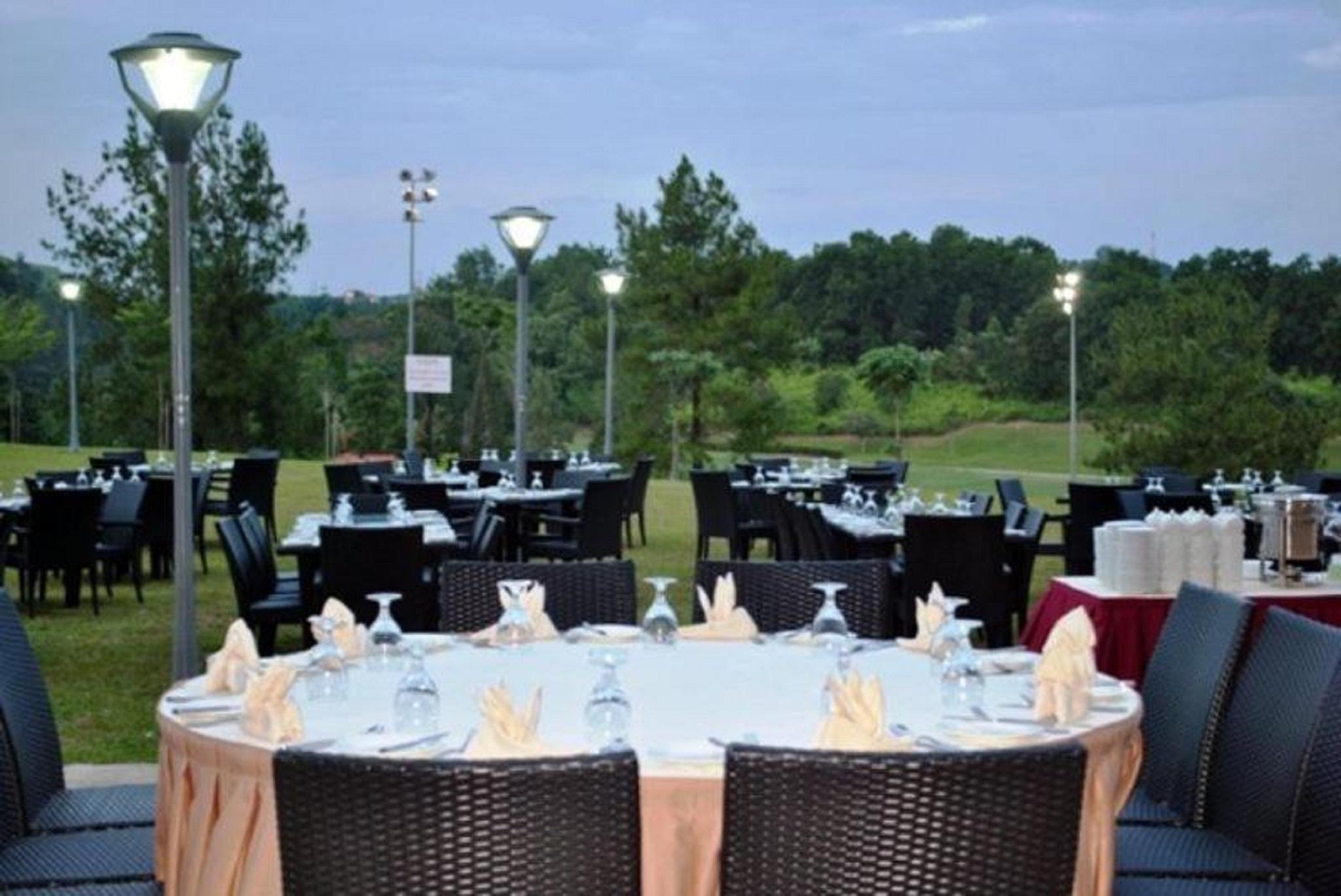Nilai Springs Resort Hotel Exterior photo